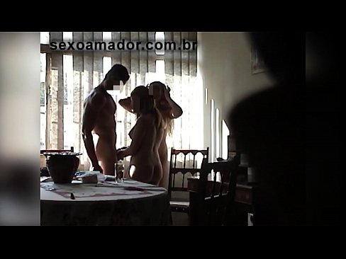 ❤️ Seksualni prijatelji pozivaju džinovskog muškarca i trojku s njim ️ Porno video u pornografiji bs.assistirhentai.ru ﹏